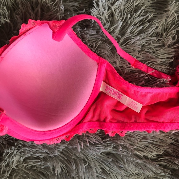 VS Pink Push-up bra - Picture 5 of 5